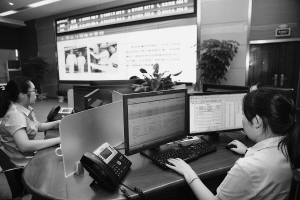 搶修通電、電費(fèi)交納、業(yè)擴(kuò)報(bào)裝……這些都是與客戶關(guān)系最密切的供電服務(wù)業(yè)務(wù)，這些業(yè)務(wù)的辦理效率和水平直接影響著人們的用電體驗(yàn)感、供電的可靠性和電能質(zhì)量水平。為了快速響應(yīng)客戶訴求，實(shí)現(xiàn)客戶訴求“一站式”管理，主動(dòng)提升優(yōu)質(zhì)服務(wù)水平，國(guó)家電網(wǎng)公司加快推進(jìn)供電服務(wù)指揮平臺(tái)建設(shè)