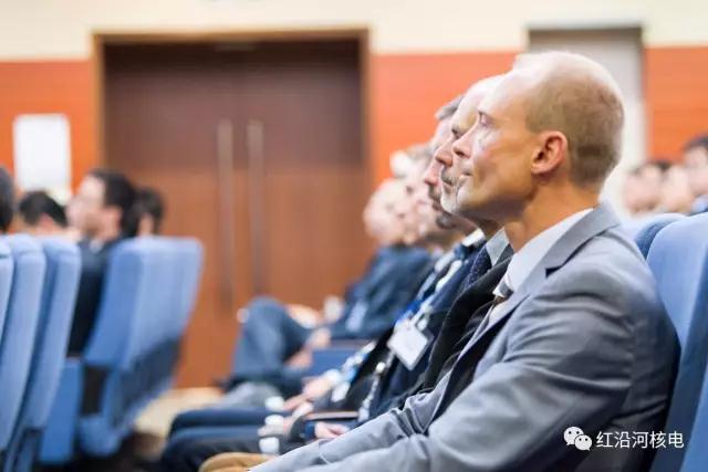 8月30日，世界核電營(yíng)運(yùn)者協(xié)會(huì)同行評(píng)審入口會(huì)在紅沿河現(xiàn)場(chǎng)召開，這標(biāo)志著為期三周的評(píng)審全面啟動(dòng)。此次評(píng)審是紅沿河核電一期工程全面投產(chǎn)后規(guī)模最大的國(guó)際評(píng)審