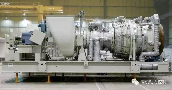 導(dǎo)讀：2017年半年度杭汽輪B業(yè)績(jī)網(wǎng)上說明會(huì)周三下午在全景˙路演天下舉行。公司董事長(zhǎng)鄭斌在路演中介紹，燃?xì)廨啓C(jī)研發(fā)是高難度技術(shù)工作，國(guó)外成熟的相關(guān)企業(yè)研發(fā)周期一般為8-10年，杭汽目前尚處于燃?xì)廨啓C(jī)技術(shù)研究的初步階段