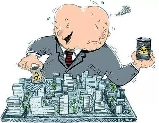 
            	今年二月，福島核電站搞了個大新聞，又一次將反應(yīng)堆安全拉入了大家的視野，而作為日本一衣帶水的鄰邦，中國核電也連帶躺在輿論的槍口上。諸多反核聲音，包括“建哪都行別建我家”、“核廢料貽害萬年” 等論調(diào)引發(fā)了民眾的擔(dān)憂，去年發(fā)生的連云港事件就是一個活生生的例子