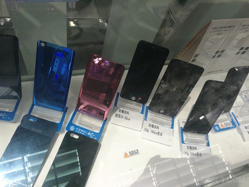 
                    
	本周深圳會展中心有多個展會，其中2017深圳國際智能制造展 、第四屆深圳國際智能家居\智能硬件展覽會、第六屆深圳國際智能交通暨衛(wèi)星導(dǎo)航與位置服務(wù)展覽會、2017深圳國際無人機(jī)展覽會都是比較值得觀看的。


	2017深圳國際智能制造展同期舉辦“2017年國際3D曲面玻璃制造技術(shù)暨應(yīng)用展覽會”及“2017(國際)攝像模組和機(jī)器視覺技術(shù)展覽會”，由中國通信工業(yè)協(xié)會攜手日經(jīng)BP社、臺灣電子設(shè)備協(xié)會、廣東省觸控及應(yīng)用產(chǎn)業(yè)協(xié)會于2017年6月22-24日，在深圳會展中心