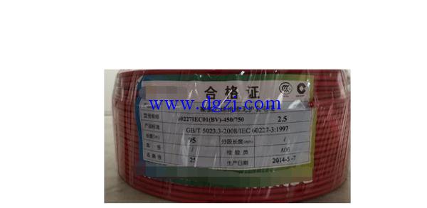 
        	電線的平方標(biāo)識(shí)怎么看 
正規(guī)電線一般都在電線皮上打有 
標(biāo)識(shí)說(shuō)明是多少平方的。如3*16mm就是16平方的三根線