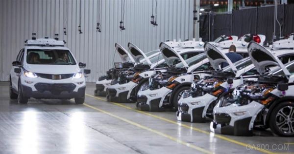 
                      近日，通用宣布將在2019年推出商用自動(dòng)駕駛汽車。消息一出，許多投資人表示支持，但也有部分人唱衰，表示這個(gè)目標(biāo)太過遙不可及