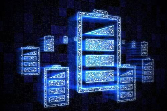 大到自動(dòng)駕駛汽車和電動(dòng)平衡車，小到筆記本和智能手機(jī)，電池在各種智能設(shè)備中無處不在，它們已然成為了現(xiàn)代世界不可或缺的一部分，因此對(duì)于這個(gè)電池市場(chǎng)，自然是有少不了的開發(fā)者，他們總是在設(shè)想著如何創(chuàng)造出更安全，持久，節(jié)能且充電速度快的電池，而在2017年世界上到底出現(xiàn)了哪些突破性的電池技術(shù)呢?我們?cè)诮衲昴杲K前給大家做了一份匯總。

畢竟安全第一，我們就先從安全因素說起，最近這段時(shí)間因?yàn)槿荊alaxy Note7爆炸的新聞，鋰電池的安全問題受到了用戶們的廣泛關(guān)注，不過相對(duì)于其他，在世界各地都運(yùn)用廣泛的鋰電池其實(shí)在