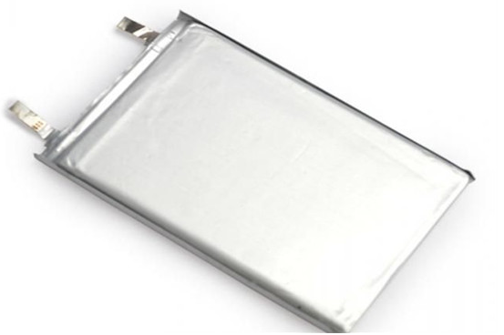 
	中國儲能網(wǎng)訊：相較于目前業(yè)內(nèi)趨之若鶩的高鎳三元電池和全固態(tài)鋰電池，被寄予厚望的富鋰錳基電池領域則一直顯得不溫不火。


	


	前途光明的富鋰錳基正極材料


	電動汽車是解決能源和環(huán)境問題的新型戰(zhàn)略產(chǎn)品，但目前電動汽車仍面臨續(xù)航里程短、成本偏高和安全性有所欠缺等問題，嚴重制約了電動汽車的大規(guī)模推廣應用