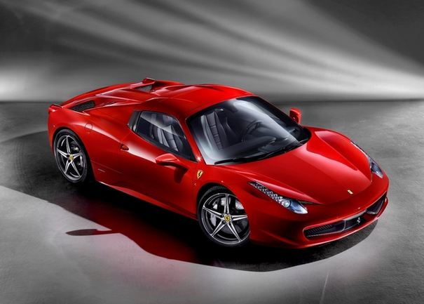 
                
	
                    
	特斯拉推出的電動車銷量驚人，Model 3在發(fā)售之后預(yù)定訂單很快就高達50萬輛。這讓其他車商非常眼饞