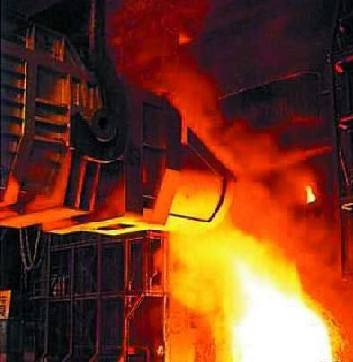 
                
	
                    
	1月22日，財政部、國資委發(fā)布通知，明確了鋼鐵煤炭行業(yè)化解過剩產(chǎn)能國有資產(chǎn)處置損失有關(guān)財務(wù)處理問題。

	

	通知適用于根據(jù)《國務(wù)院關(guān)于鋼鐵行業(yè)化解過剩產(chǎn)能實現(xiàn)脫困發(fā)展的意見》《國務(wù)院關(guān)于煤炭行業(yè)化解過剩產(chǎn)能實現(xiàn)脫困發(fā)展的意見》，開展化解鋼鐵、煤炭過剩產(chǎn)能的國有及國有控股企業(yè)，實施經(jīng)省級人民政府和國資委組織驗收合格的去產(chǎn)能項目過程中，以報廢拆除、有償轉(zhuǎn)讓等方式處置的設(shè)備、廠房、土地使用權(quán)、原材料等各類資產(chǎn)形成的損失財務(wù)處