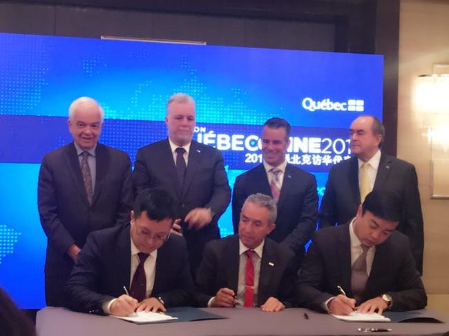 
	中國儲能網(wǎng)訊：2018年1月22日，長春勁能科技集團（中國）與HQ（加拿大魁北克水電集團，全球最大的發(fā)電公司之一）于北京在加拿大魁北克省總理及加拿大駐華大使的見證下，簽署中加全固態(tài)鋰電池技術(shù)合作協(xié)議。


	


	加拿大魁北克水電集團擁有世界領(lǐng)先的全固態(tài)鋰電池專利技術(shù)， 并在純電動汽車領(lǐng)域成功大規(guī)模產(chǎn)業(yè)化應(yīng)用；該電池具有安全性高、使用溫度寬、能量密度大等優(yōu)點被國際公認為是下一代鋰離子電池發(fā)展的方向；美國、加拿大、日本、韓國、我國都競相在開發(fā)全固態(tài)鋰電池，其中加拿大在該領(lǐng)域最先實現(xiàn)產(chǎn)業(yè)化！




	