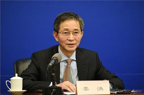 
                    
	（原標題：財政部：2017年先進制造業(yè)和現(xiàn)代服務業(yè)稅收增勢強勁）


	


	婁洪




	財政部國庫司負責人婁洪1月25日在財政部2017年財政收支情況新聞發(fā)布會上表示，2017年全國財政收入形勢總體較好，先進制造業(yè)和現(xiàn)代服務業(yè)稅收增勢強勁，結(jié)構(gòu)調(diào)整和動能轉(zhuǎn)換在稅收上體現(xiàn)得更加明顯。




	婁洪表示，受“中國制造2025”深入實施，裝備制造業(yè)和高技術產(chǎn)業(yè)持續(xù)快速發(fā)展等帶動，通用設備制造業(yè)、專用設備制造業(yè)、計算機通信和其他電子設備制造業(yè)稅收分別增長23