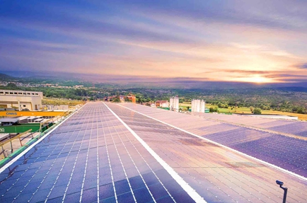 
                
	
                    
	1月30日，阿特斯太陽(yáng)能宣布已經(jīng)與Photon EnergyNV達(dá)成協(xié)議，將合作共同開(kāi)發(fā)五個(gè)公用事業(yè)太陽(yáng)能發(fā)電項(xiàng)目，該項(xiàng)目在澳大利亞新南威爾士州的總發(fā)電量達(dá)到1.14GWp。

	

	阿特斯太陽(yáng)能將收購(gòu)Photon Energy在澳大利亞的五家項(xiàng)目公司中的51%的股份，這五家項(xiàng)目公司總共擁有1.14GWp的項(xiàng)目