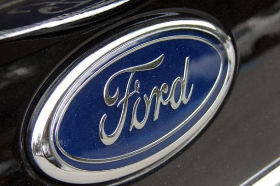 
                
	
                    
	日前，長(zhǎng)安福特汽車有限公司向國(guó)家質(zhì)檢總局備案了召回計(jì)劃，決定自2018年2月25日起，召回部分新蒙迪歐、銳界汽車，共計(jì)567167輛。其中包括2013年1月4日至2016年12月29日期間生產(chǎn)的新蒙迪歐汽車371371輛、2014年9月4日至2017年1月16日期間生產(chǎn)的銳界汽車195796輛