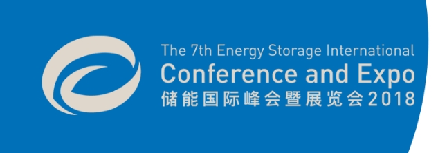 
南方區(qū)域首次將并網(wǎng)儲(chǔ)能電站寫入“兩個(gè)細(xì)則”，一是在身份上給予了儲(chǔ)能電站與傳統(tǒng)電廠同等的身份地位，再次明確給予調(diào)度下的儲(chǔ)能電站補(bǔ)償支持，鞏固了儲(chǔ)能電站在電力系統(tǒng)發(fā)電側(cè)的主體地位，輔助服務(wù)補(bǔ)償標(biāo)準(zhǔn)的提升也為各應(yīng)用領(lǐng)域儲(chǔ)能技術(shù)提升應(yīng)用價(jià)值提供了保障;二是激勵(lì)與約束同時(shí)存在，并網(wǎng)直調(diào)儲(chǔ)能電站在兩個(gè)細(xì)則下提供輔助服務(wù)，并接受調(diào)度補(bǔ)償，但同樣受到考核約束;三是參與方式多種多樣，儲(chǔ)能電站可獨(dú)立參與輔助服務(wù)市場(chǎng)，聯(lián)合火電廠、可再生能源和與用戶配套參與輔助服務(wù)市場(chǎng)，市場(chǎng)化獲益水平還取決于五地區(qū)輔助