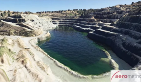 
	中國(guó)儲(chǔ)能網(wǎng)訊：日前宣布的建設(shè)更多可再生能源重大項(xiàng)目的消息，使得南澳大利亞州作為可再生能源發(fā)電廠的地位將很快與其儲(chǔ)能部署的聲譽(yù)相匹配。


	就在宣布南澳大利亞州部署5萬(wàn)個(gè)太陽(yáng)能+電池系統(tǒng)的虛擬電廠項(xiàng)目后不久，開(kāi)發(fā)商Tilt 可再生能源公司已經(jīng)公布了在阿得萊德CBD以北14公里的海布里（Highbury）建設(shè)一個(gè)300兆瓦/1350兆瓦時(shí)的抽水蓄能的項(xiàng)目計(jì)劃