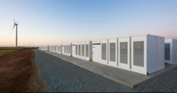 
	中國儲(chǔ)能網(wǎng)訊：在3月份大選之前，南澳大利亞工黨政府已表示會(huì)在2025年前將可再生能源目標(biāo)提高到75% 。如實(shí)現(xiàn)連任，工黨政府將實(shí)施750MW“可再生能源儲(chǔ)能”計(jì)劃