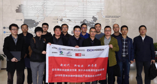 
	中國儲能網(wǎng)訊：—記第四期全國儲能產(chǎn)業(yè)巡回調(diào)研團(tuán)走進(jìn)天誠同創(chuàng) 


	北京天誠同創(chuàng)電氣有限公司（以下簡稱“天誠同創(chuàng)”）是金風(fēng)科技(002202)旗下的全資子公司，專注于能源互聯(lián)網(wǎng)領(lǐng)域，致力于為客戶提供以智能微網(wǎng)為核心的“智慧能源解決方案”，降低客戶用能成本，提高清潔能源占比，為客戶及全社會創(chuàng)造可持續(xù)的競爭力和更美好的生活。 　　經(jīng)過多年的探索實(shí)踐，天誠同創(chuàng)已完善成型了以“智能微網(wǎng)、智慧節(jié)能、電力交易、能源創(chuàng)新、數(shù)字化云平臺”為系統(tǒng)構(gòu)成的“智慧能源解決方案”，主導(dǎo)制定了IEC三項(xiàng)國際微電網(wǎng)標(biāo)準(zhǔn)，成為多個(gè)智