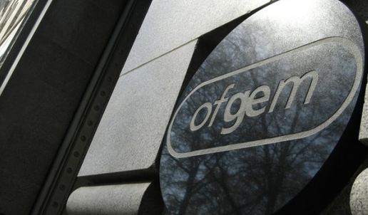 
	中國儲(chǔ)能網(wǎng)訊：英國能源監(jiān)管機(jī)構(gòu)Ofgem日前表示將考慮蘇格蘭電力公司提出的創(chuàng)建需求側(cè)響應(yīng)（DSR）技術(shù)類別的計(jì)劃，該計(jì)劃旨在將新的降級(jí)因素應(yīng)用于作為2019年DSR競標(biāo)容量的一部分儲(chǔ)能系統(tǒng)中。


	


	Ofgem是英國壟斷市場電力和天然氣監(jiān)管機(jī)構(gòu)


	蘇格蘭電力公司在今年3月提交了這個(gè)提案，以創(chuàng)建具有不同持續(xù)時(shí)間的DSR技術(shù)類別，并將擴(kuò)展的性能測試應(yīng)用于這些新創(chuàng)建的類別中