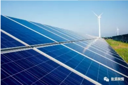 　　美國特朗普總統(tǒng)曾大力支持煤炭行業(yè)，并對(duì)化石燃料是否真的會(huì)導(dǎo)致氣候變化表示懷疑，但這并不表示他對(duì)可再生能源——特別是海上風(fēng)電存不具有好感。
　　
　　內(nèi)政部長Ryan Zinke表示，政府正在積極開發(fā)可再生能源以保證美國在全球能源出口方面占據(jù)領(lǐng)先地位，不受其他能源大國的威脅，即便特朗普擴(kuò)大海上鉆井的計(jì)劃已引起眾多環(huán)保人士和沿海州長雙方竭力反對(duì)