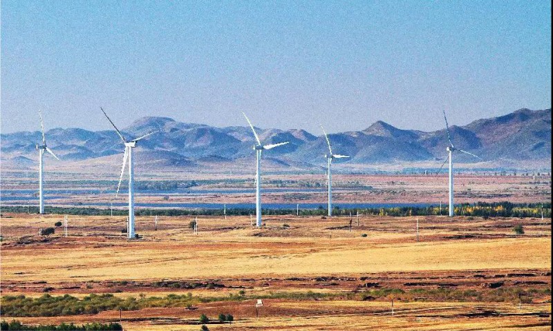  　　業(yè)界翹首渴盼的可再生能源配額制因強(qiáng)力觸動(dòng)“利益格局”，箭在弦上卻始終“難產(chǎn)”。3月底，國(guó)家能源局終于下發(fā)《配額制》意見(jiàn)稿