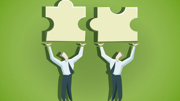                        A股公司對(duì)港股公司的收購(gòu)又添新例。新光圓成(002147)決定以最高超過(guò)百億元的現(xiàn)金收購(gòu)中國(guó)高速傳動(dòng)(簡(jiǎn)稱“中國(guó)傳動(dòng)”)，通過(guò)這家風(fēng)力發(fā)電傳動(dòng)設(shè)備龍頭來(lái)夯實(shí)裝備制造板塊