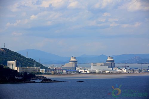
                    
2018年8月14日下午2點(diǎn)10分，三門核電1號(hào)機(jī)組首次達(dá)到100%滿功率運(yùn)行。
              
            