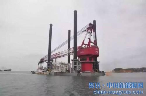                                                                                                                                                                     
	　　10月10日，《建設(shè)現(xiàn)代產(chǎn)業(yè)體系培育千億產(chǎn)業(yè)集群推進(jìn)計劃(2018-2020年)》發(fā)布，明確提出將優(yōu)化電源結(jié)構(gòu)和電源布局，電力裝機穩(wěn)步增長，清潔能源比重持續(xù)提升，重點推進(jìn)莆田